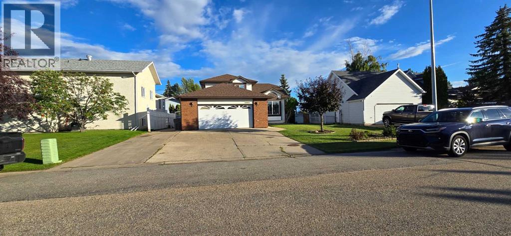 Photo 5 of 8905 102 Avenue, Grande Prairie AB