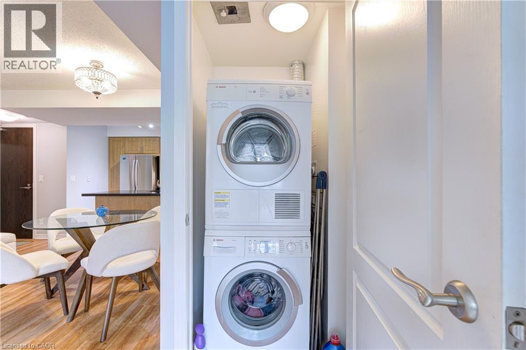 Photo 28 of 205 The Donway W Unit 415, Toronto ON