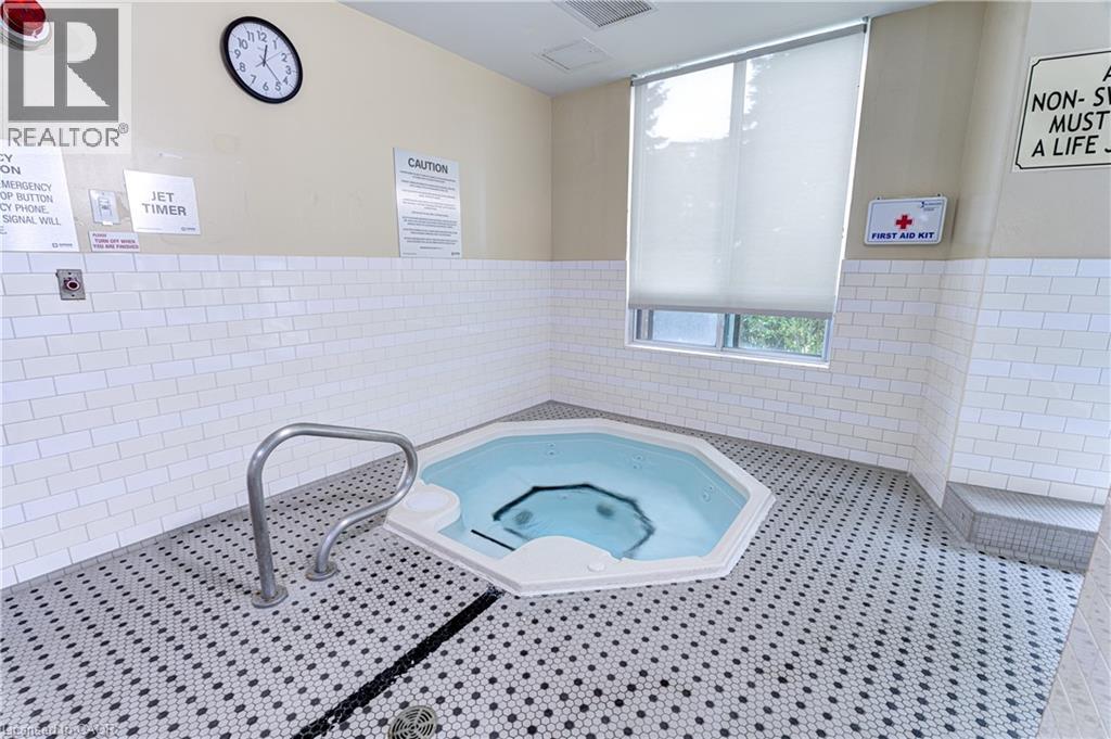 Photo 38 of 205 The Donway W Unit 415, Toronto ON
