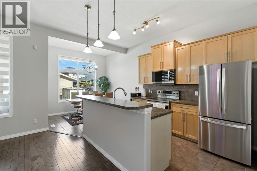 Photo 2 of 1093 Taradale Drive Ne, Calgary AB