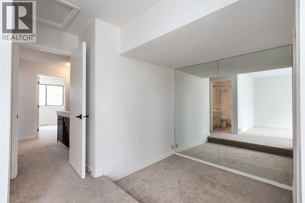 Single Family House 4 Level for Sale in    Street SW Braeside Calgary 