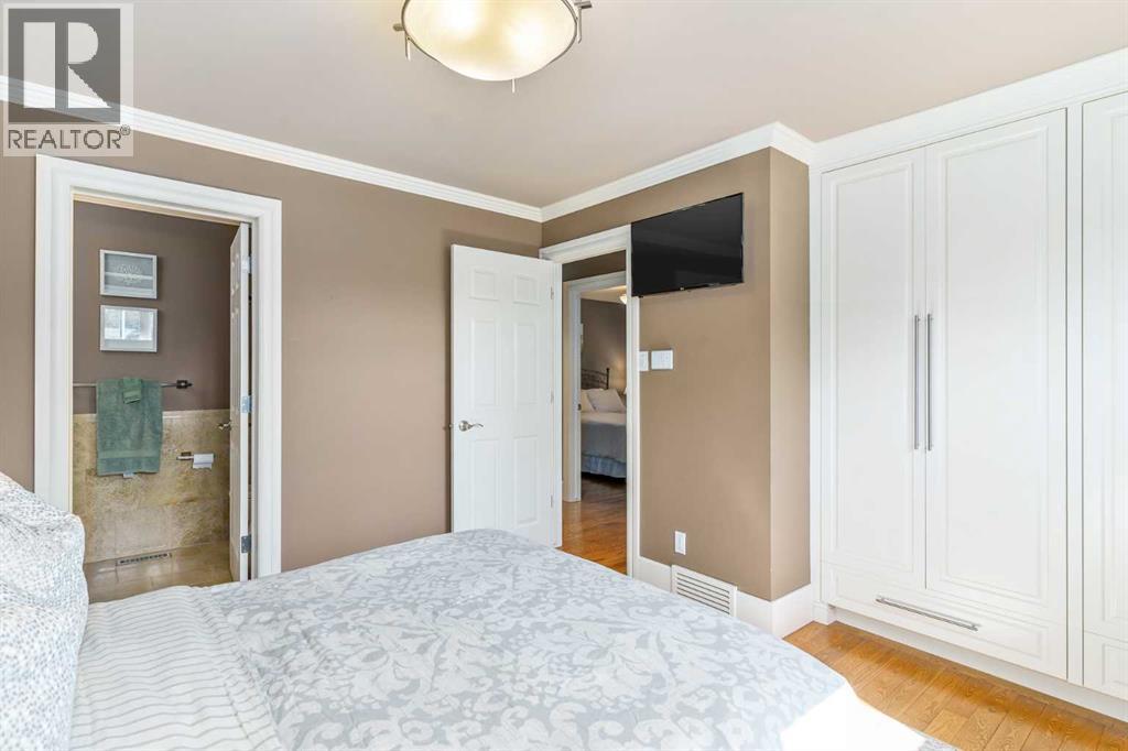 Single Family House Bungalow for Sale in   Avenue NW Bowness Calgary 
