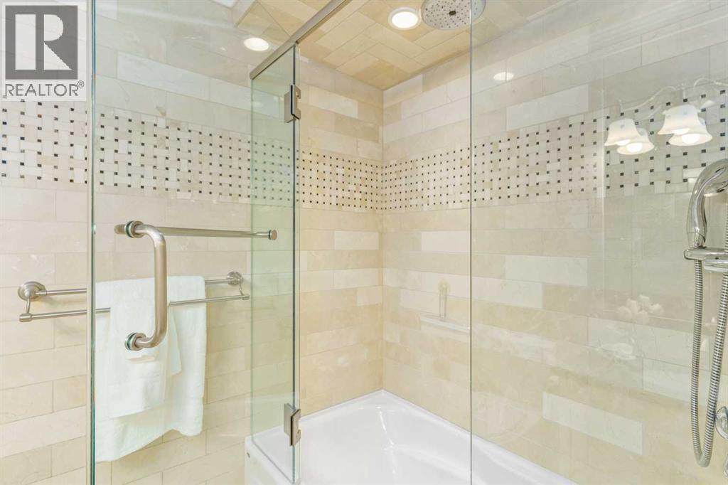 Single Family House Bungalow for Sale in   Avenue NW Bowness Calgary 