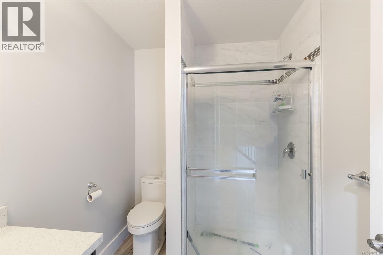 Photo 12 of 2127 Spencer Rd, Nanaimo BC
