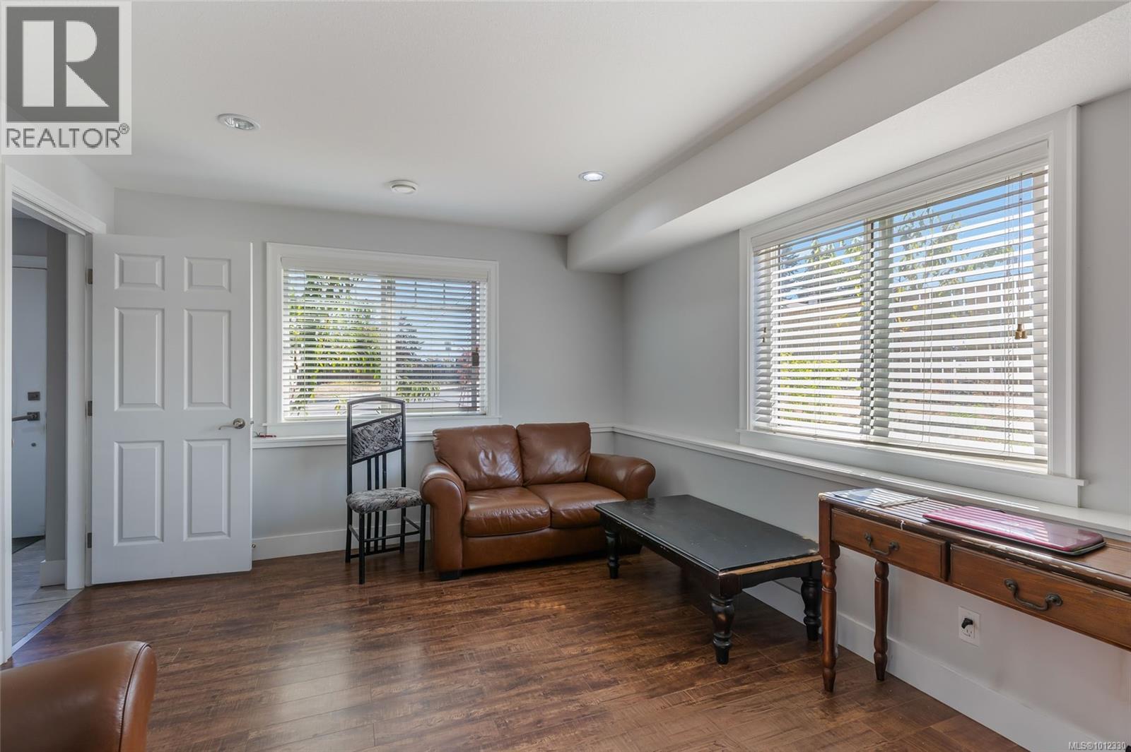 Photo 14 of 2127 Spencer Rd, Nanaimo BC