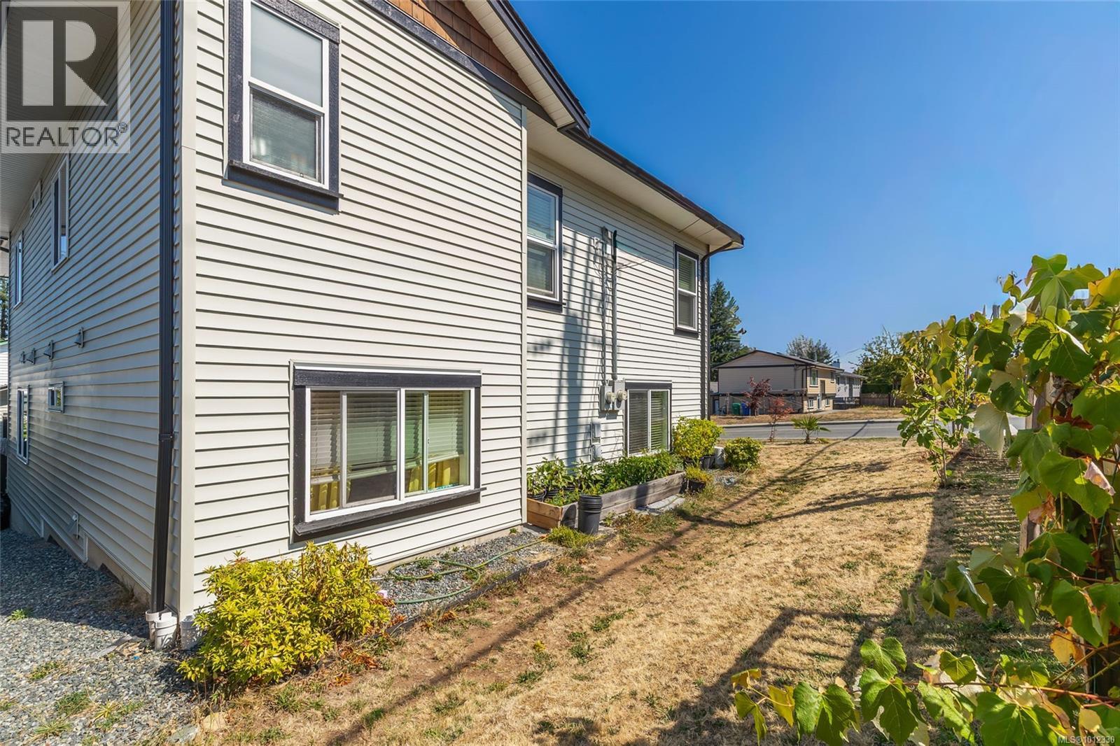Photo 40 of 2127 Spencer Rd, Nanaimo BC