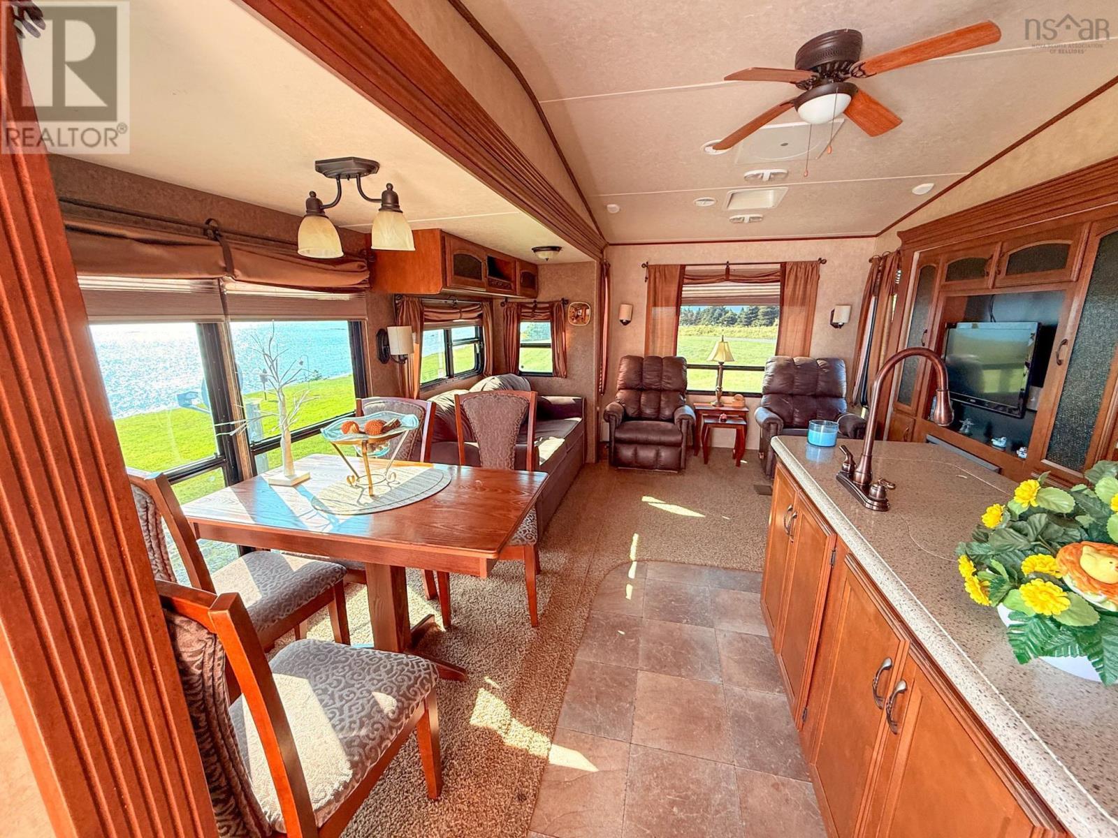 Property 4 of 49 of Shore Road