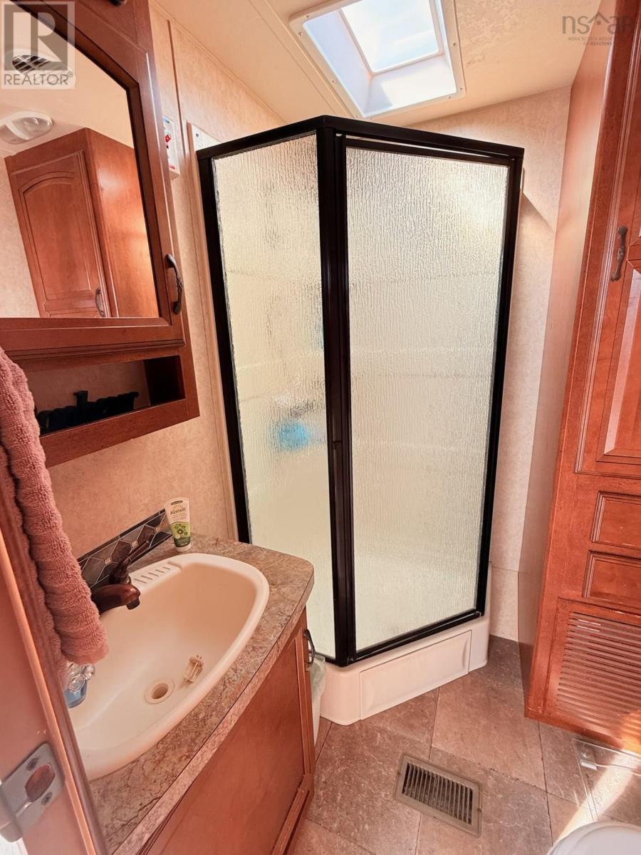 Property 15 of 49 of Shore Road