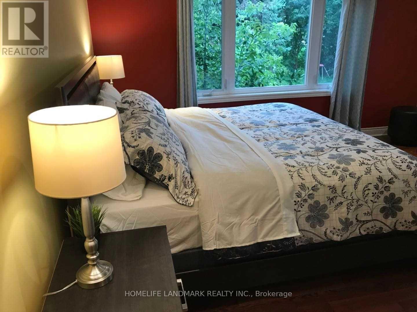 Photo 2 of Main Fl 455 Drewry Avenue, Toronto ON