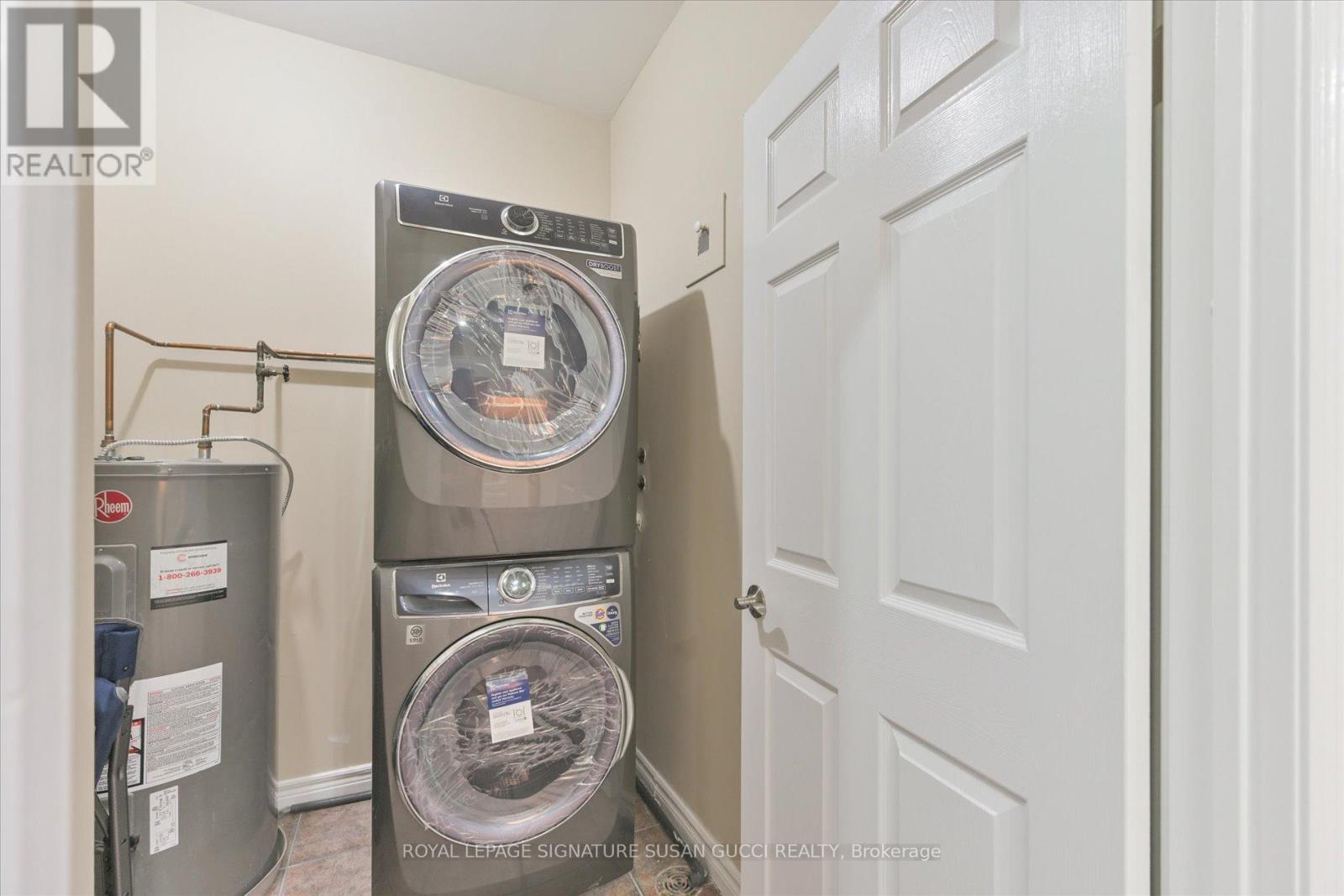Photo 18 of 616 1 Leaside Park Drive, Toronto ON