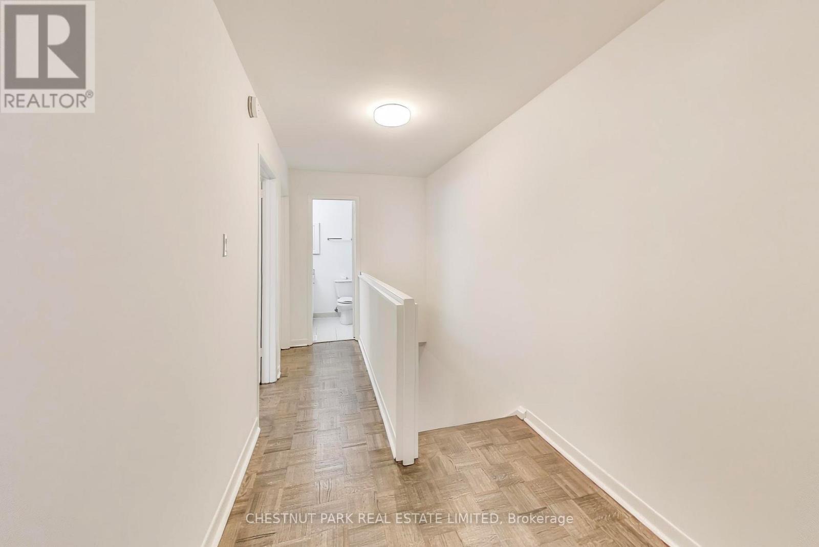 Photo 13 of 53 396 Woodsworth Road, Toronto ON