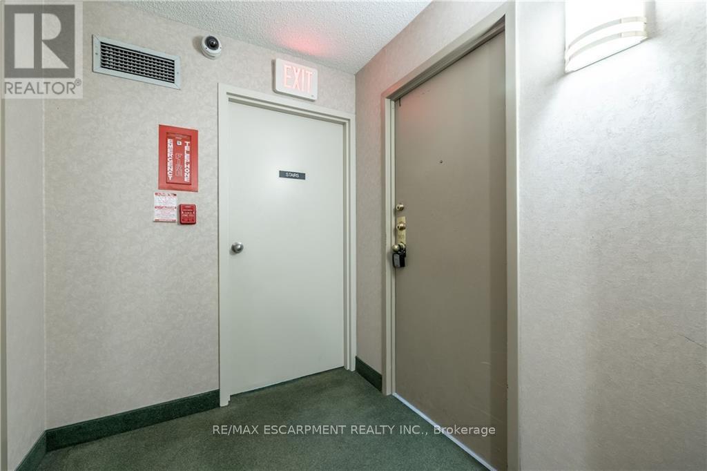 Photo 27 of 905 90 Dale Avenue, Toronto ON