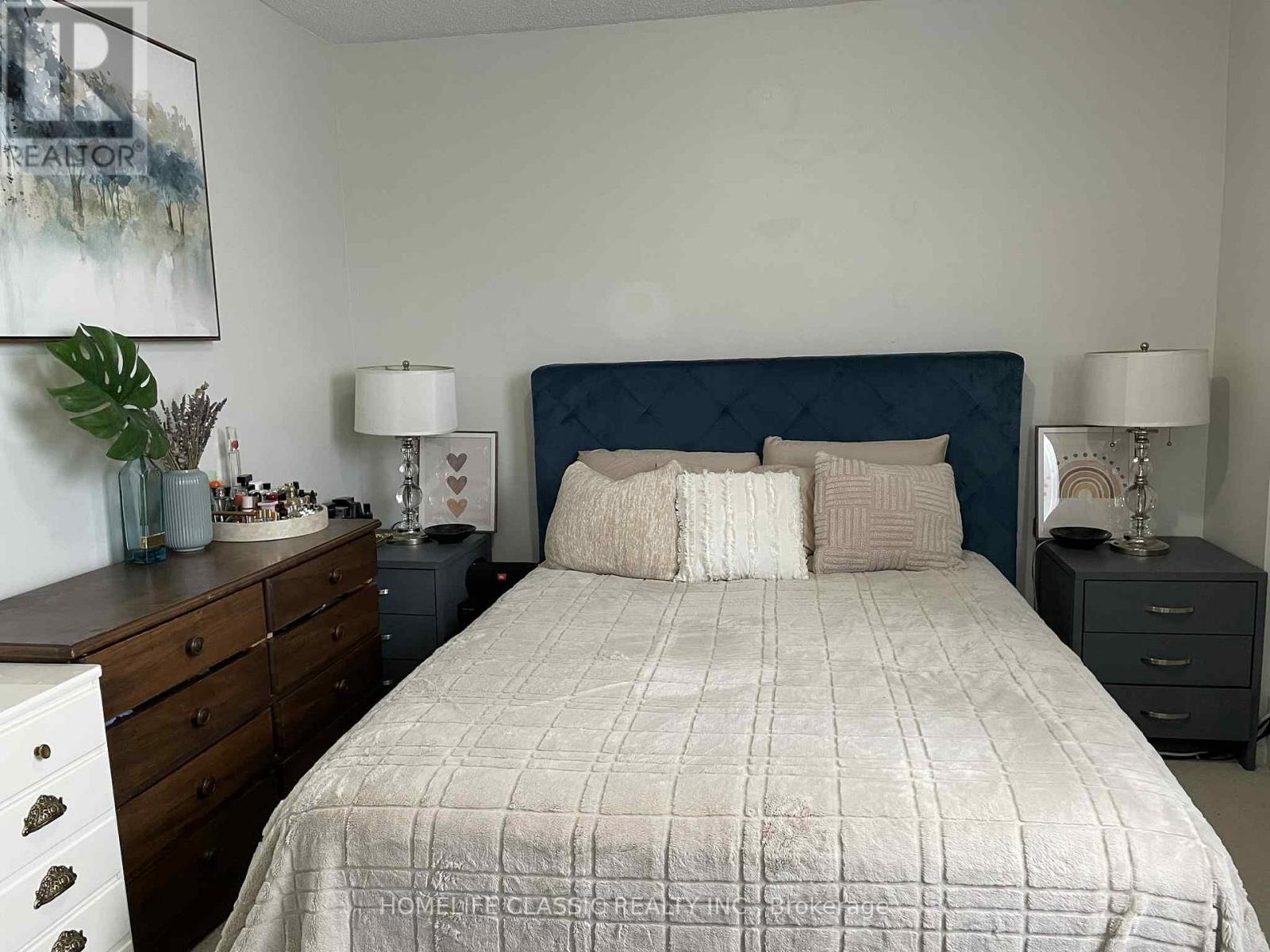 Photo 13 of 603 90 Ling Road, Toronto ON