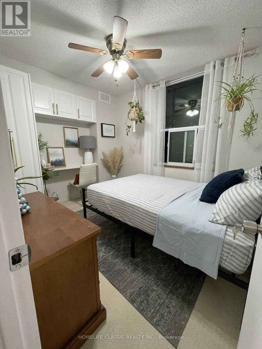Photo 22 of 603 90 Ling Road, Toronto ON