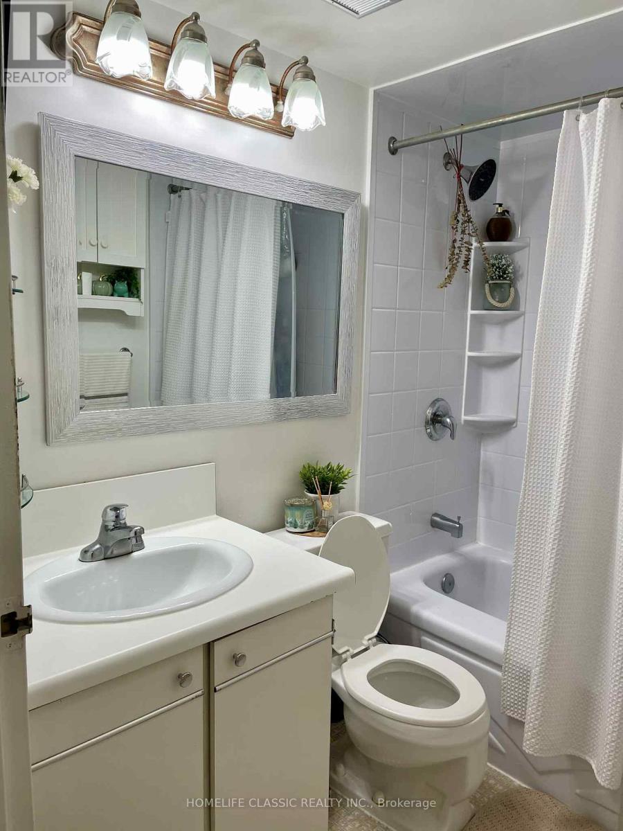 Photo 25 of 603 90 Ling Road, Toronto ON