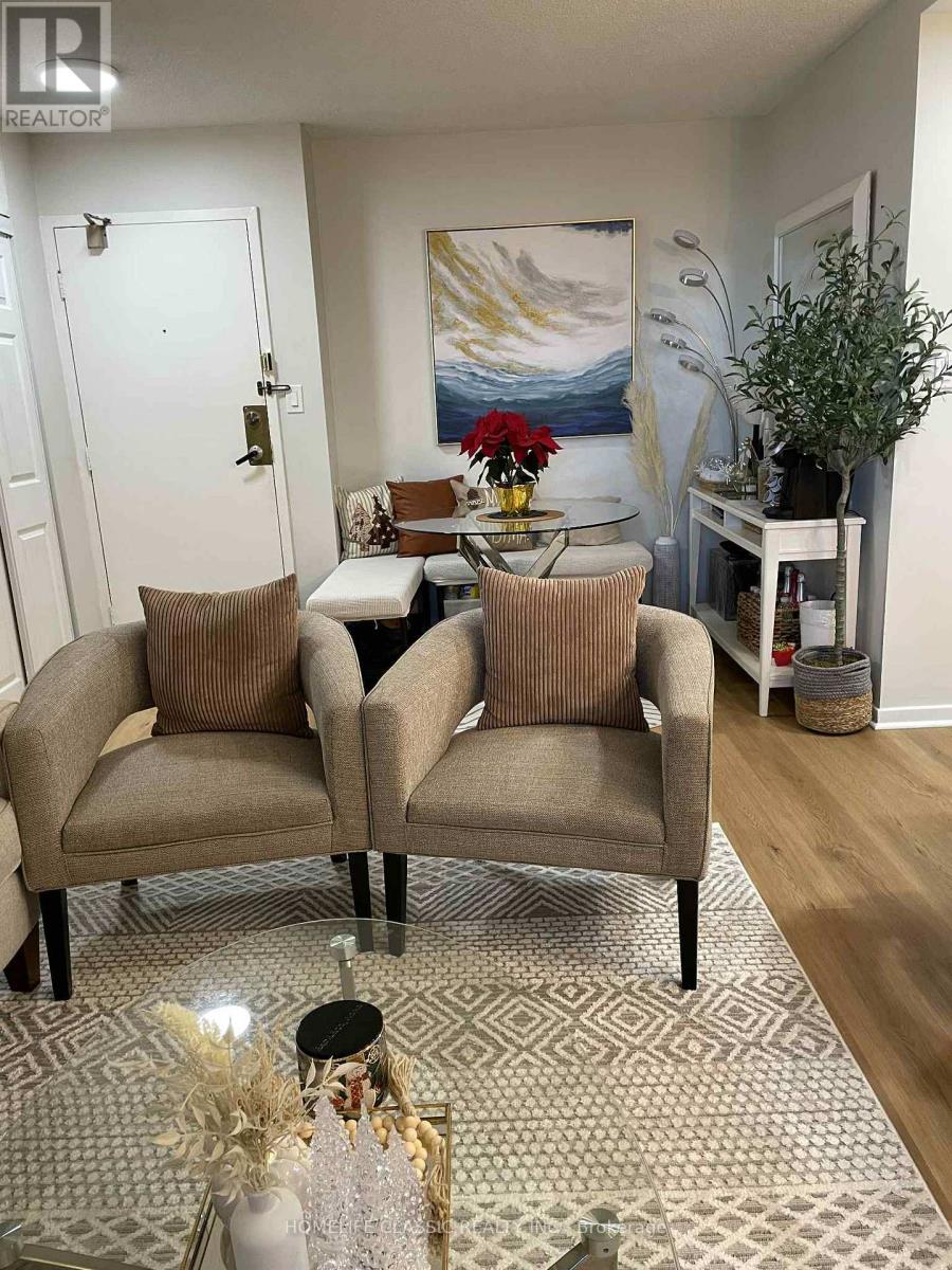 Photo 6 of 603 90 Ling Road, Toronto ON