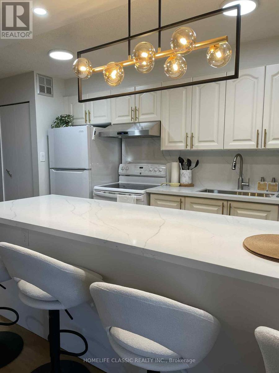 Photo 9 of 603 90 Ling Road, Toronto ON