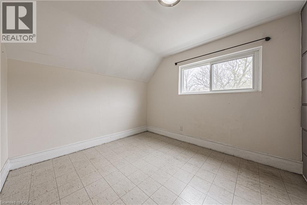 Photo 20 of 70 Hillview Street, Hamilton ON