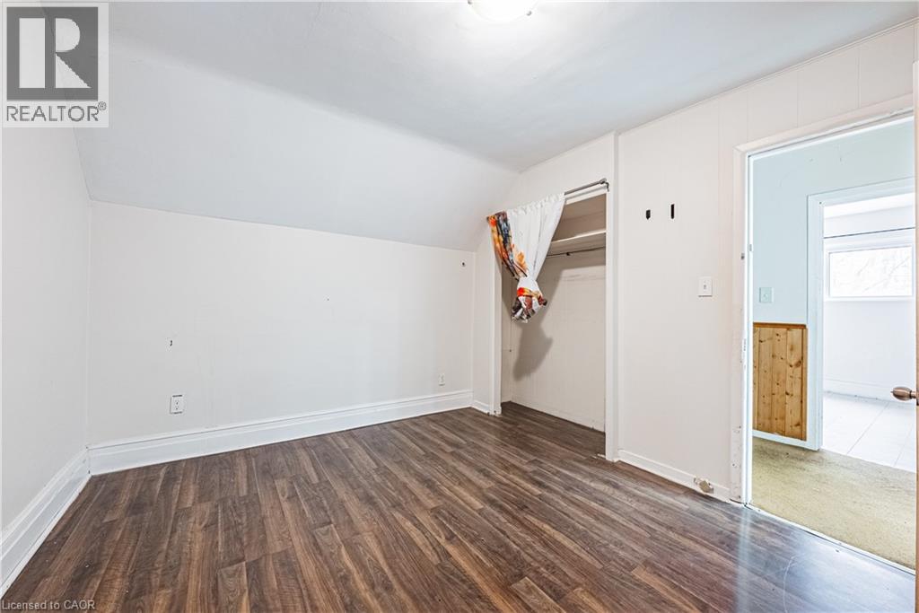 Photo 23 of 70 Hillview Street, Hamilton ON
