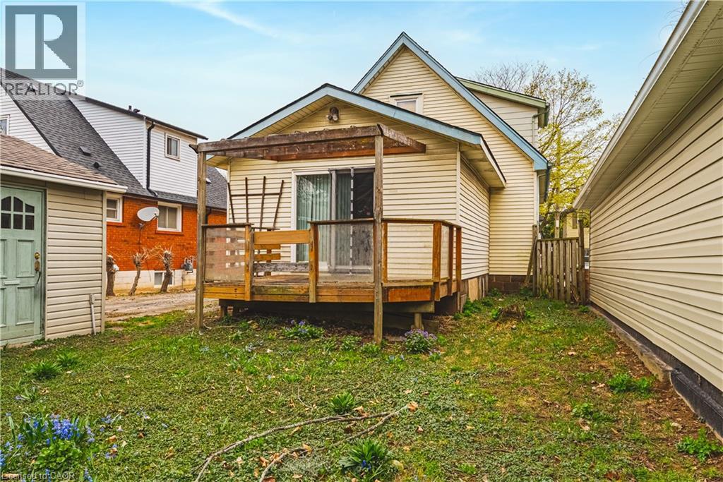 Photo 37 of 70 Hillview Street, Hamilton ON
