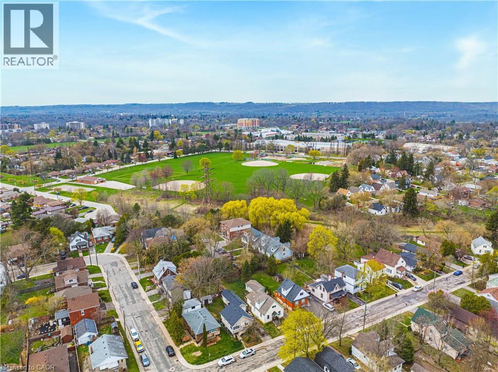 Photo 40 of 70 Hillview Street, Hamilton ON
