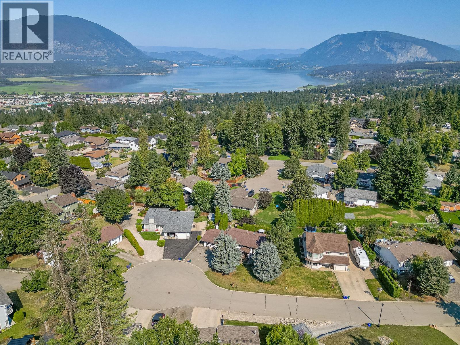 Photo 21 of 1610 16 Avenue Se, Salmon Arm BC