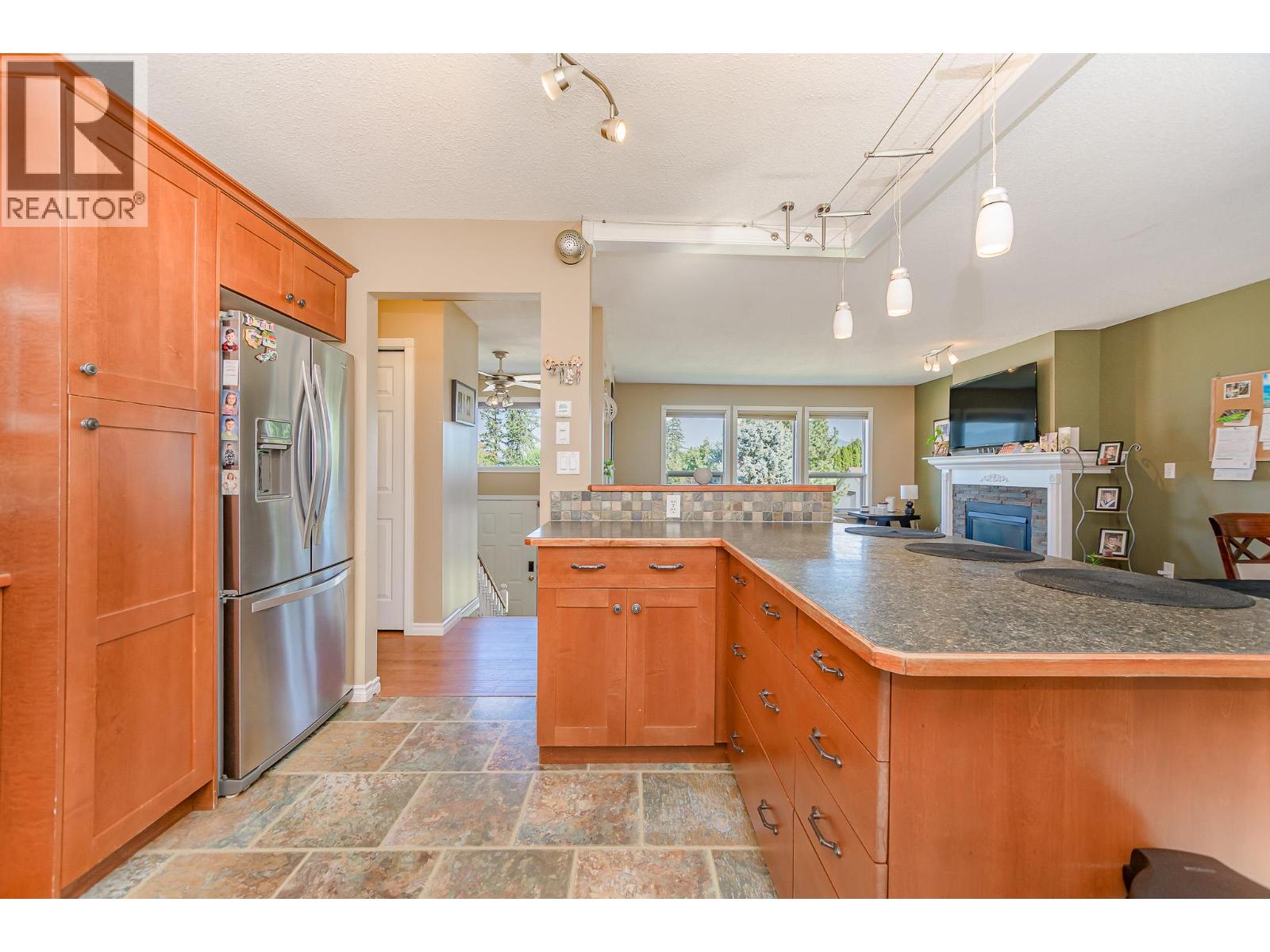 Photo 29 of 1610 16 Avenue Se, Salmon Arm BC