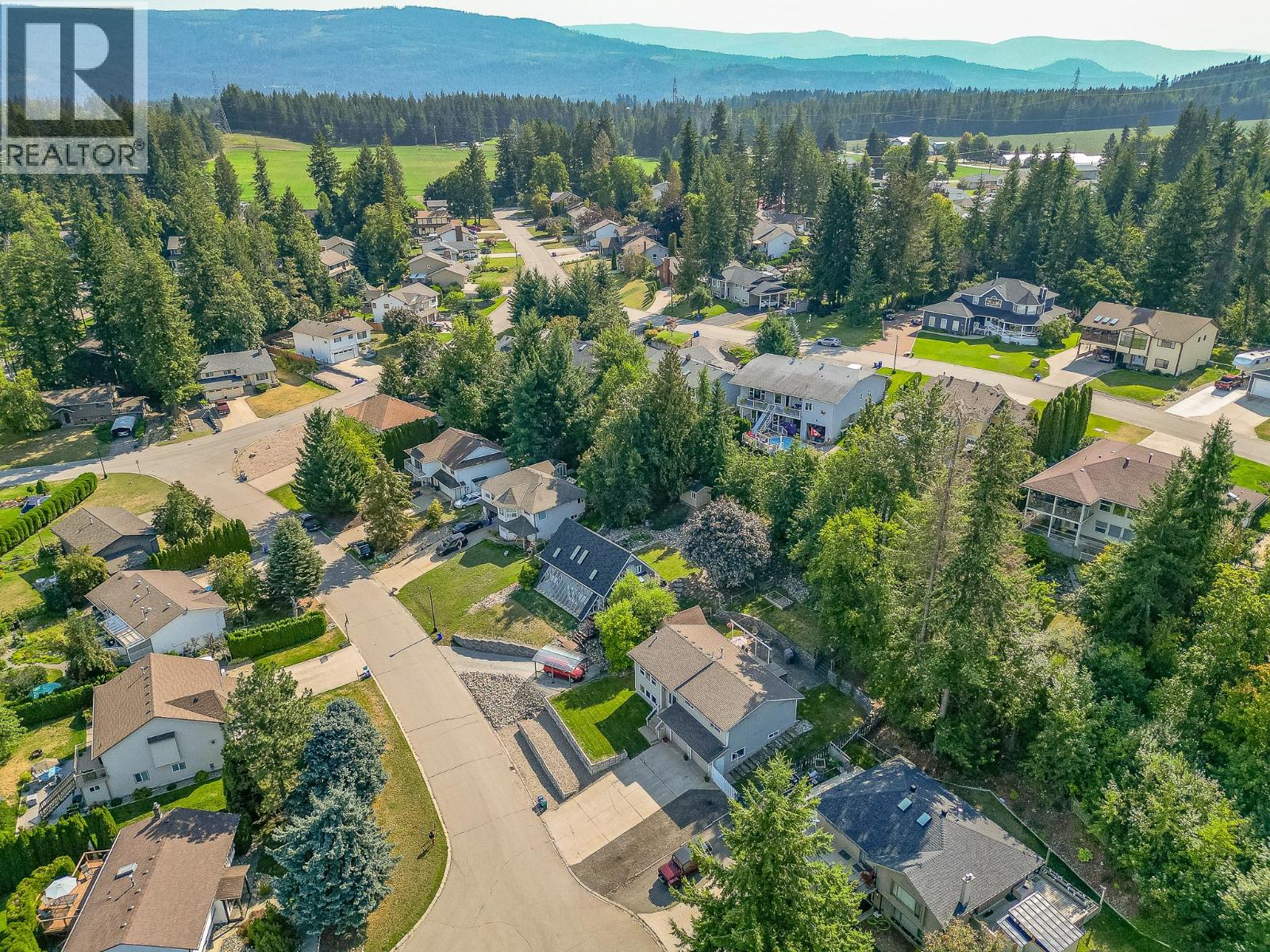 Photo 54 of 1610 16 Avenue Se, Salmon Arm BC