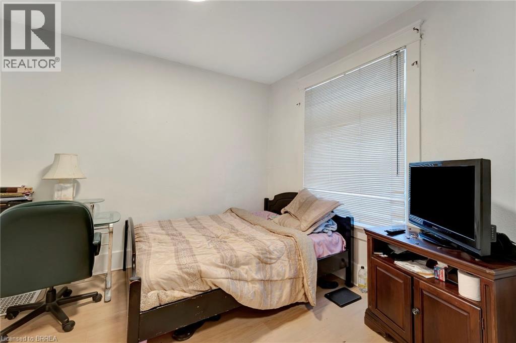 Photo 37 of 14 20 Brubacher Street, Kitchener ON