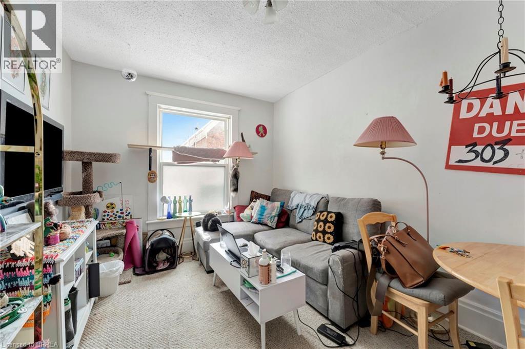Photo 32 of 14 20 Brubacher Street, Kitchener ON