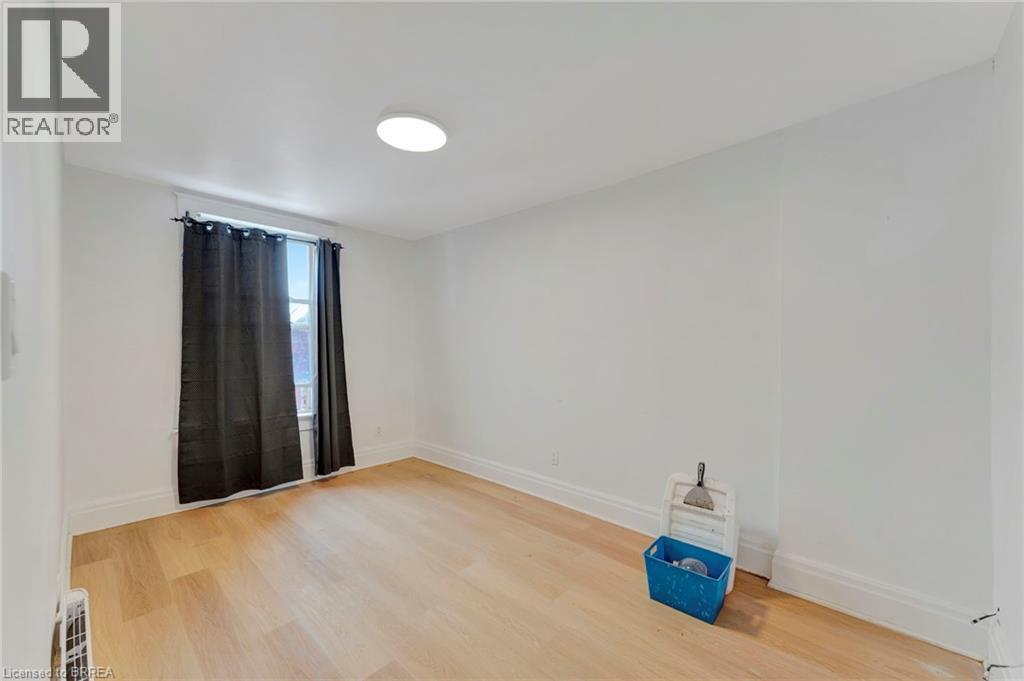 Photo 28 of 14 20 Brubacher Street, Kitchener ON