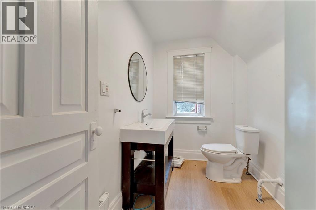 Photo 29 of 14 20 Brubacher Street, Kitchener ON