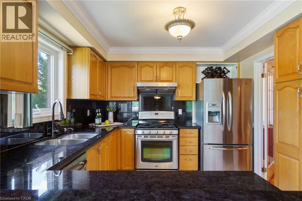 Photo 18 of 6451 Alderwood Trail, Mississauga ON