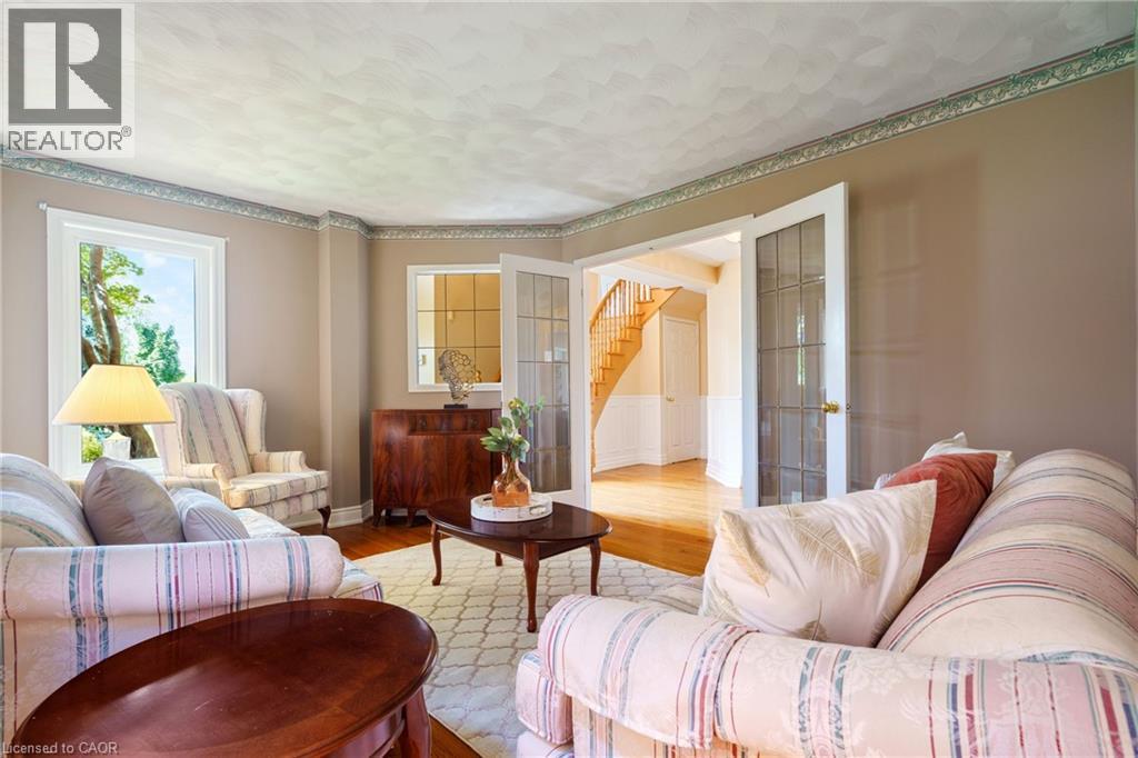 Photo 10 of 6451 Alderwood Trail, Mississauga ON