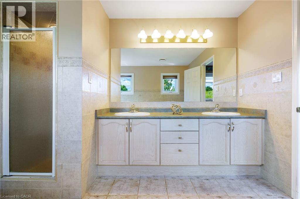 Photo 34 of 6451 Alderwood Trail, Mississauga ON