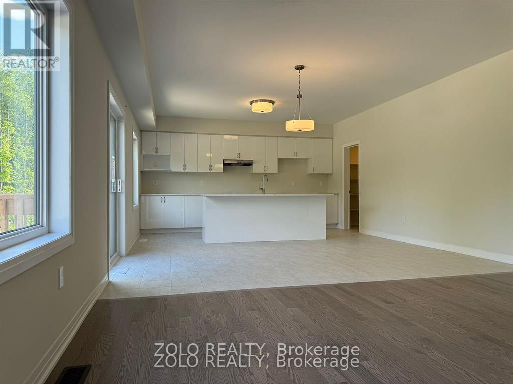 Photo 5 of 3163 Searidge Street, Severn ON