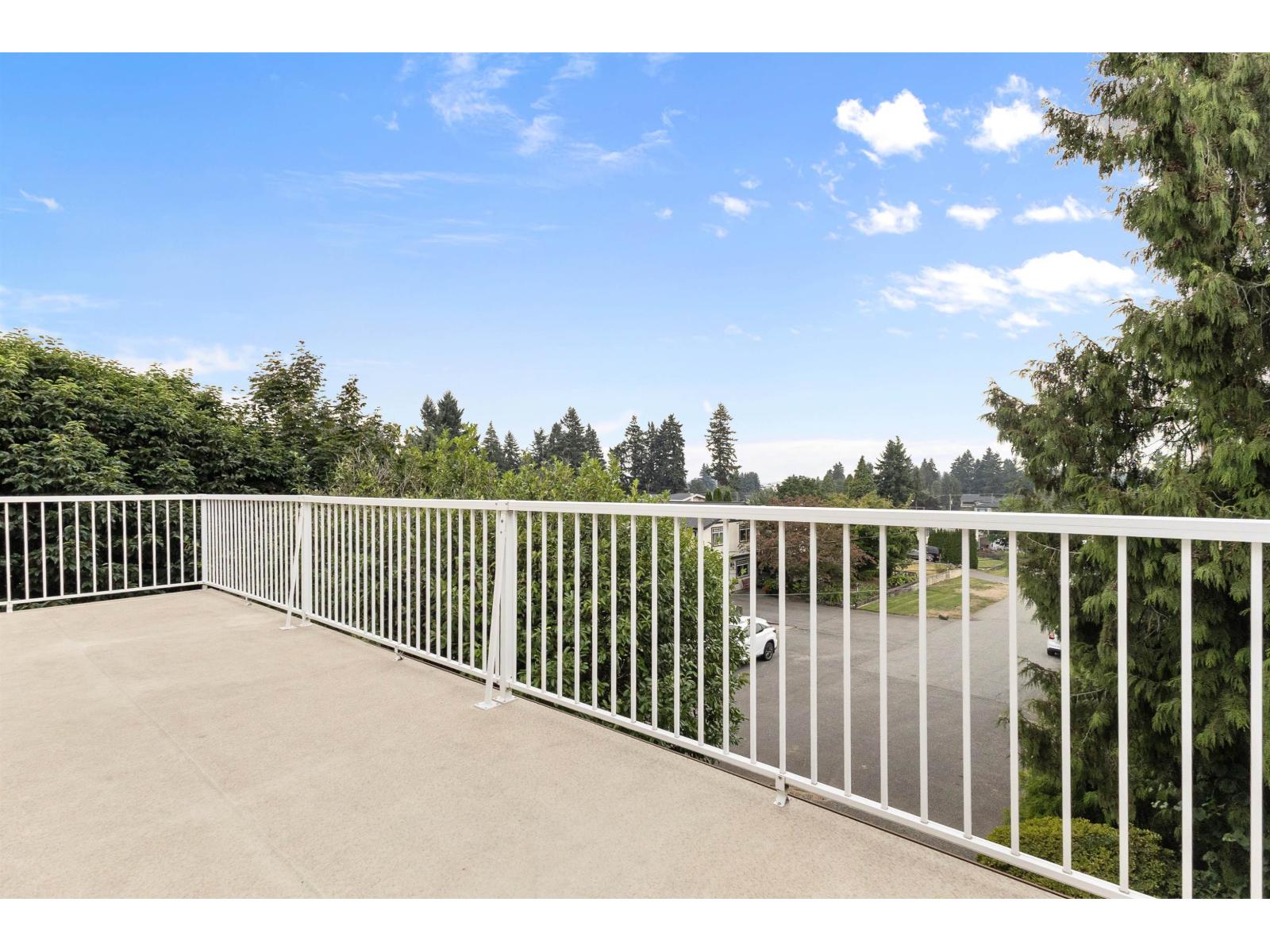 Photo 32 of 2241 Bevan Crescent, Abbotsford BC