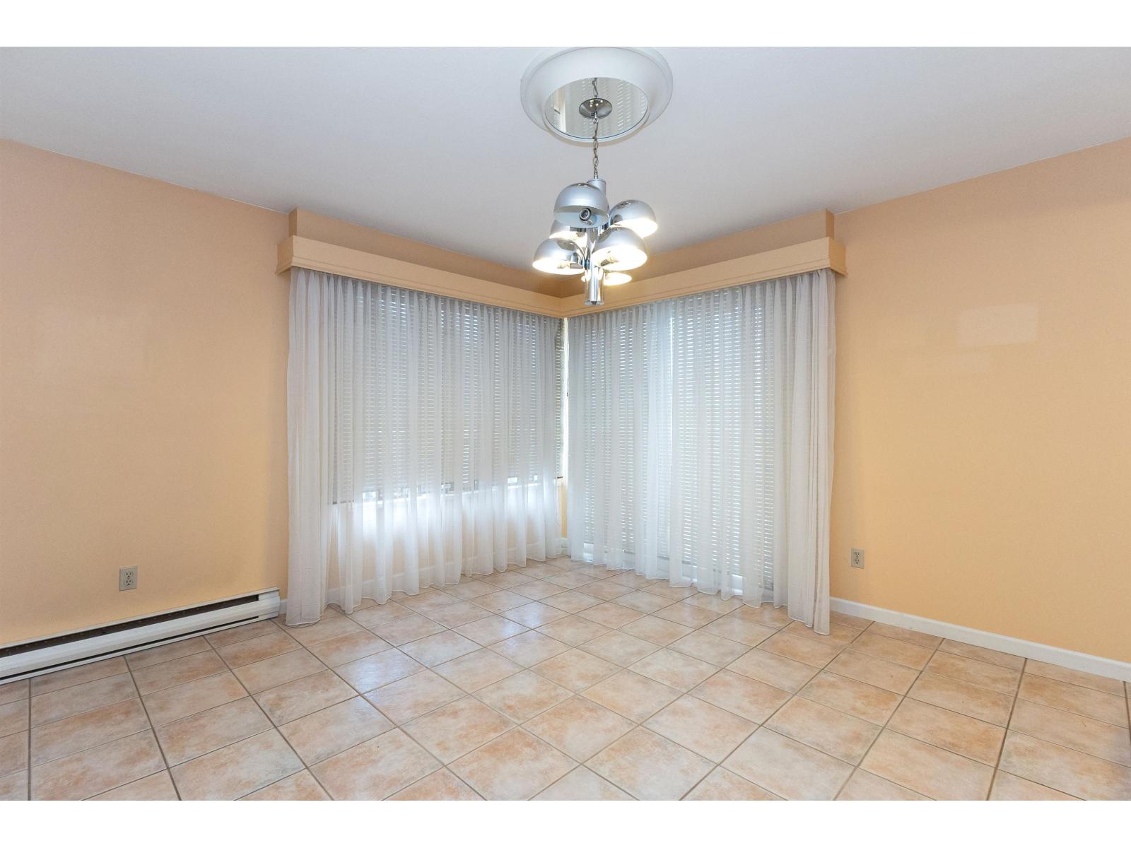 Photo 7 of 2241 Bevan Crescent, Abbotsford BC