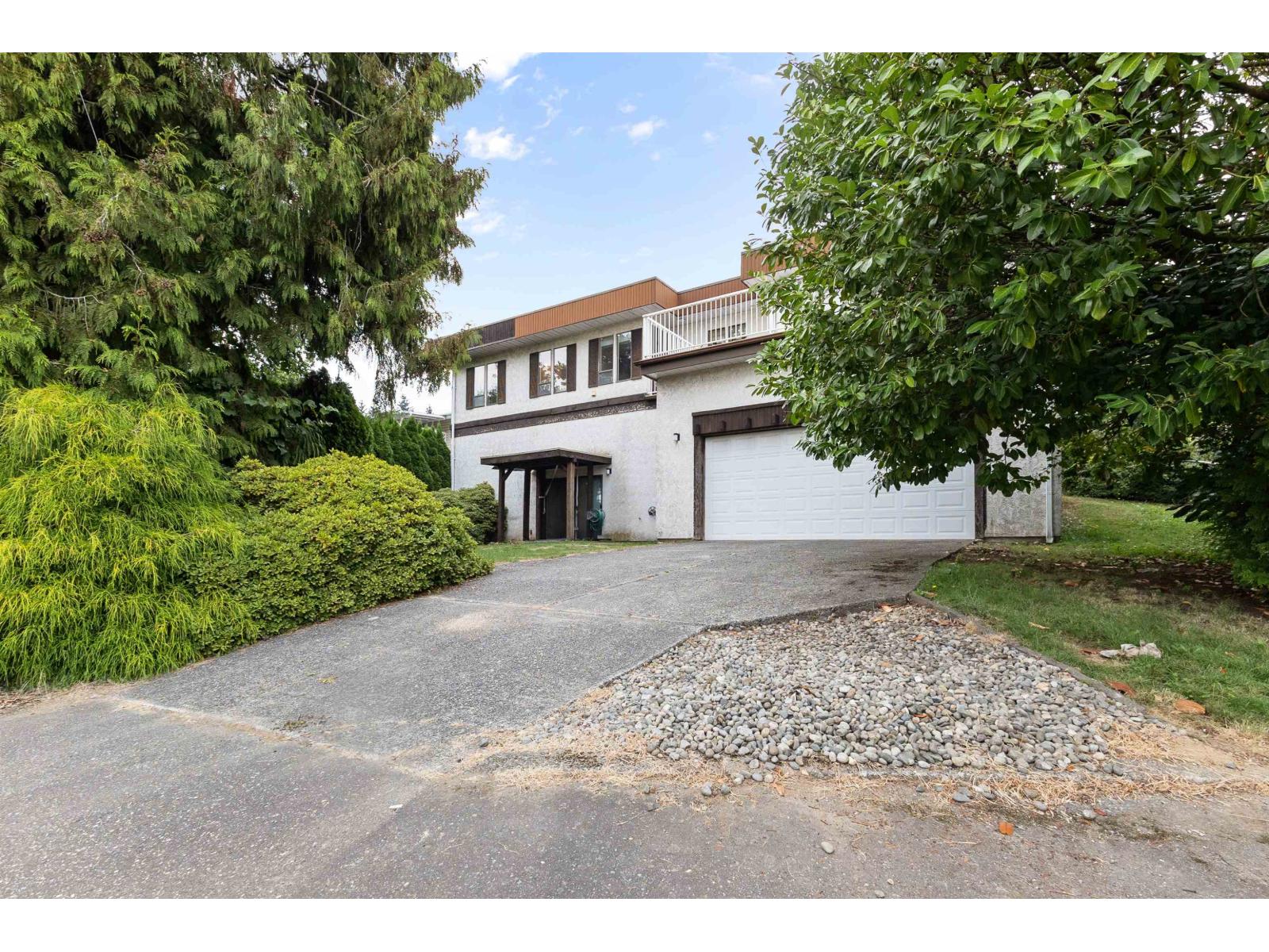 Photo 39 of 2241 Bevan Crescent, Abbotsford BC