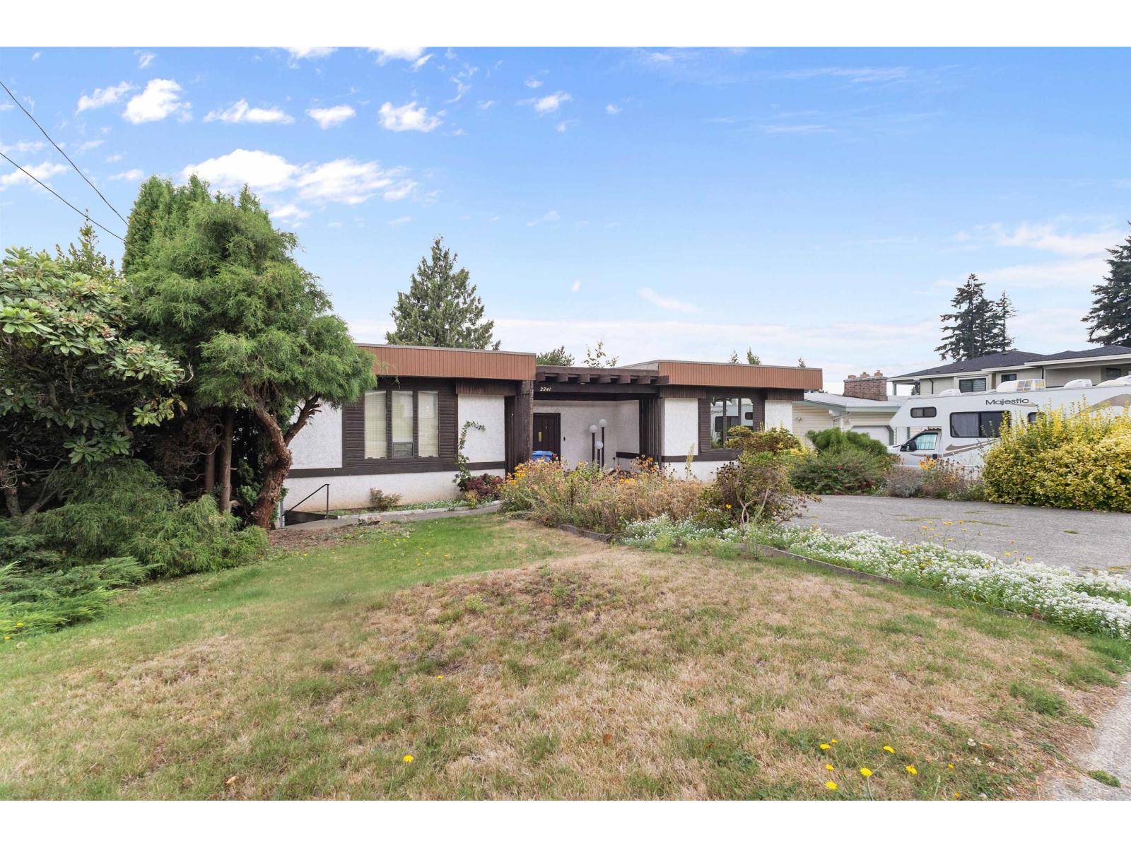 Photo 37 of 2241 Bevan Crescent, Abbotsford BC