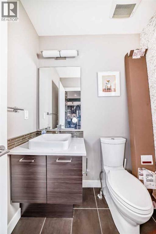 Photo 20 of 2 1741 36 Avenue Sw, Calgary AB