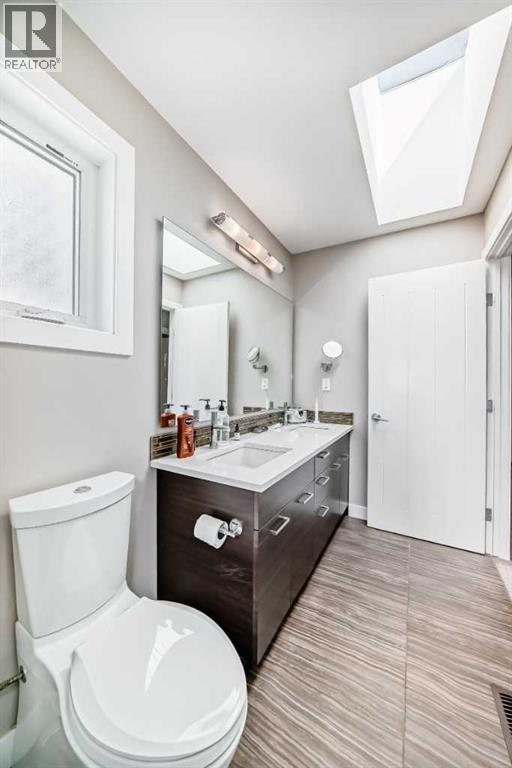 Photo 27 of 2 1741 36 Avenue Sw, Calgary AB