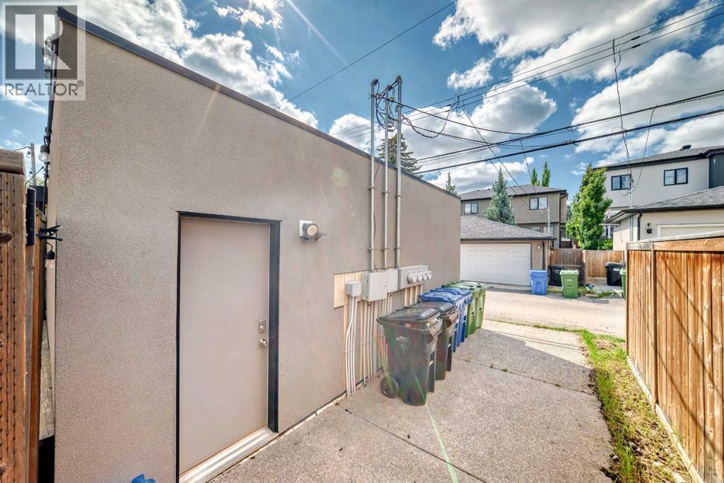 Photo 50 of 2 1741 36 Avenue Sw, Calgary AB