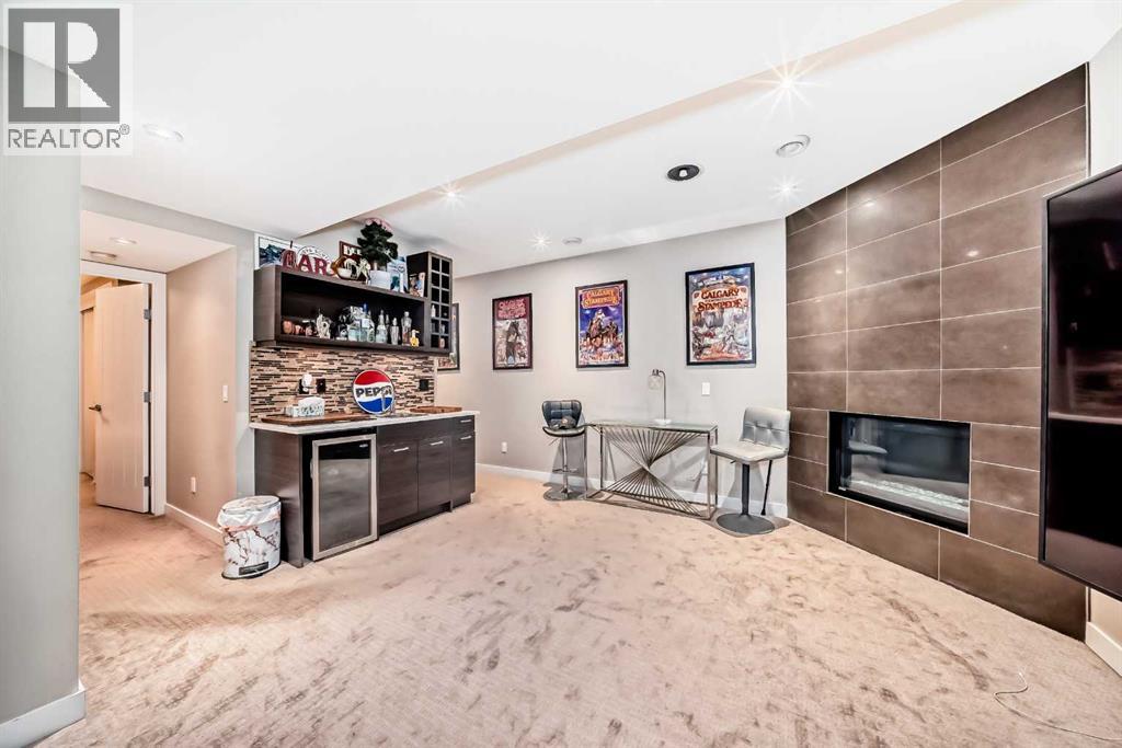 Photo 38 of 2 1741 36 Avenue Sw, Calgary AB