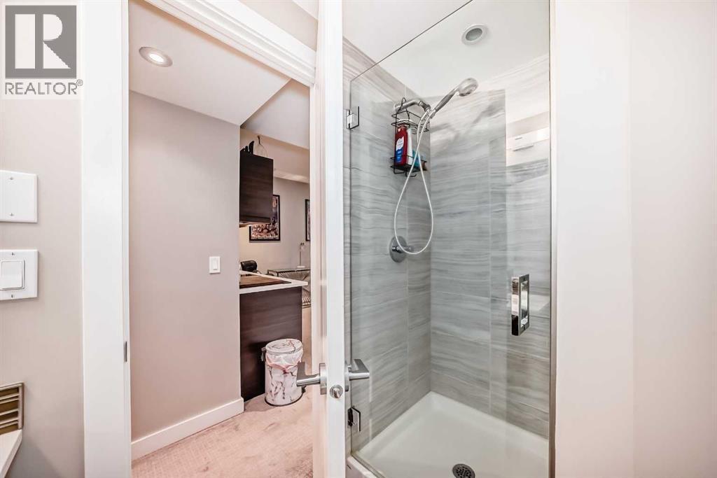 Photo 42 of 2 1741 36 Avenue Sw, Calgary AB