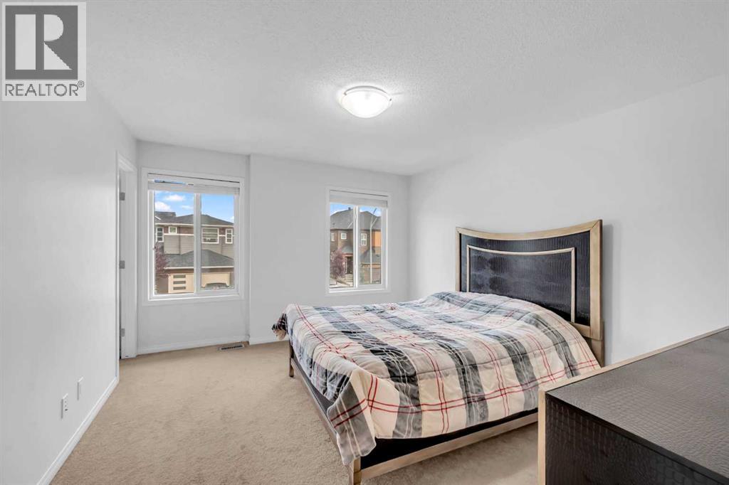 Photo 21 of 35 Savanna Parade Ne, Calgary AB