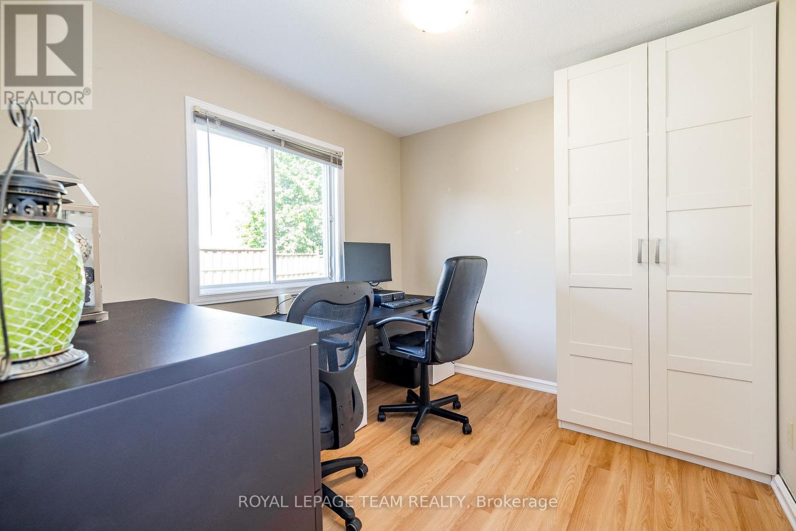Photo 21 of 30 Halley Street, Ottawa ON