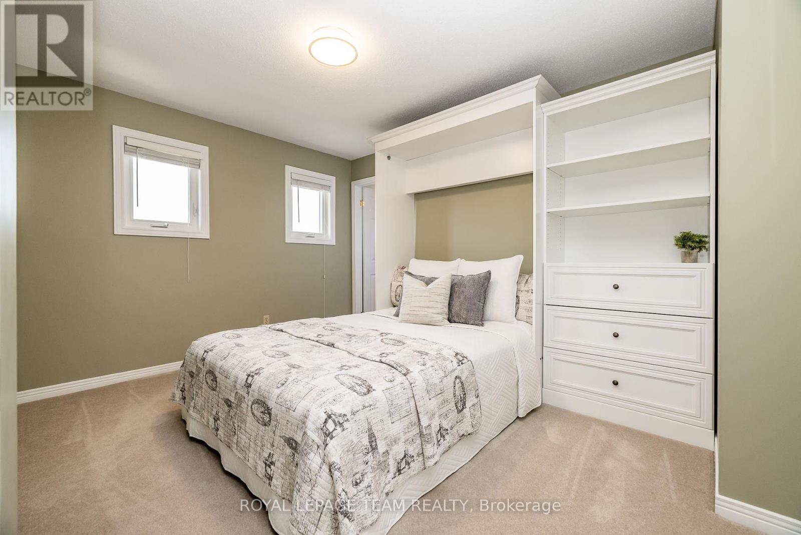 Photo 34 of 30 Halley Street, Ottawa ON