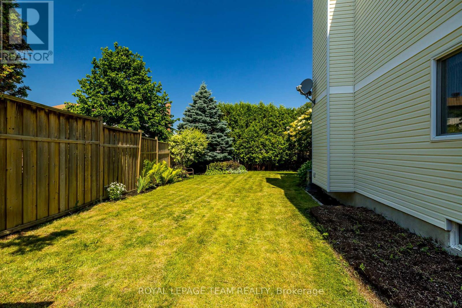 Photo 39 of 30 Halley Street, Ottawa ON