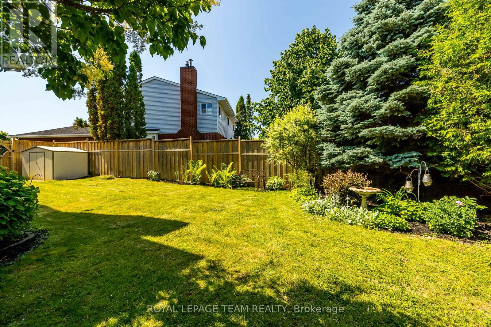 Photo 41 of 30 Halley Street, Ottawa ON